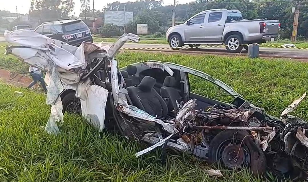 Violento choque en Minga Guazú deja tres jóvenes fallecidos