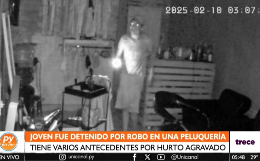 Cae joven con antecedentes tras robo en una peluquería