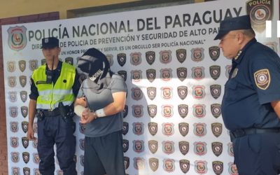 Hombre es asesinado de 40 puñaladas por su propio hijo en CDE