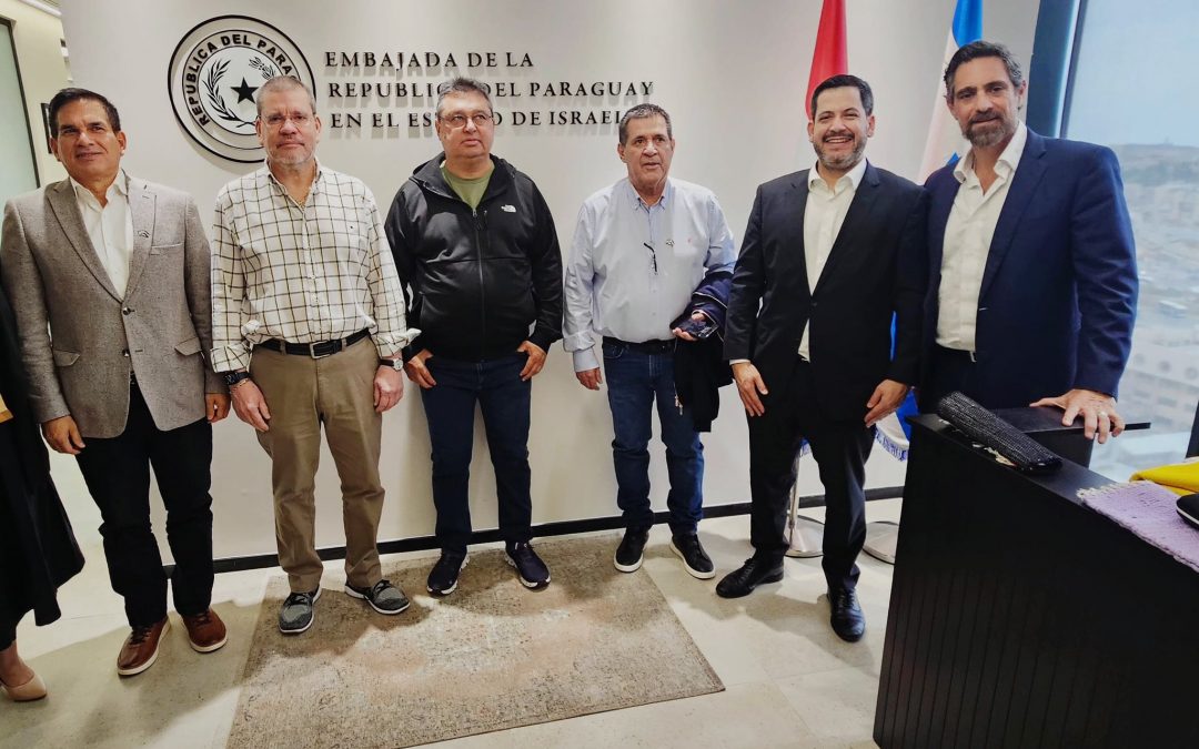 Cartes y comitiva visitan embajada paraguaya en Jerusalén