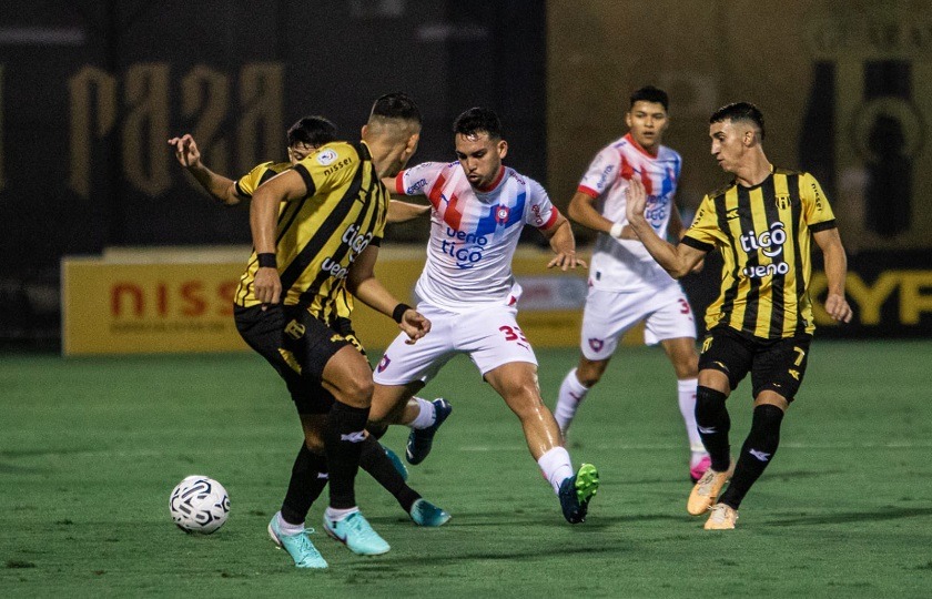 En un intenso duelo, recibe a Guaraní en la Nueva Olla