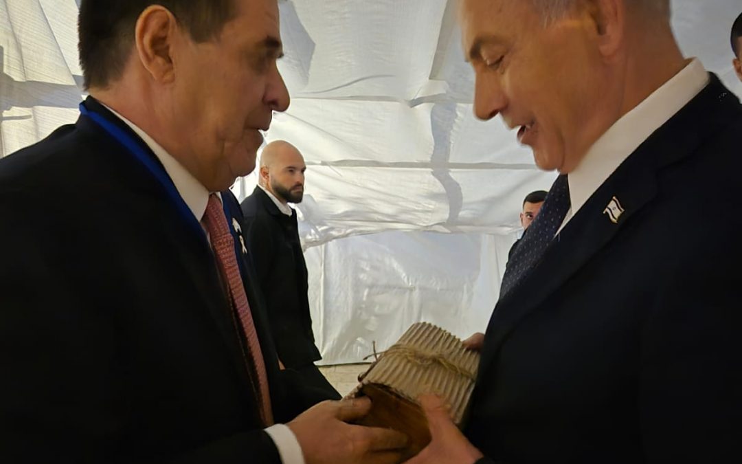 Cartes y el primer ministro de Israel mantuvieron una reunión