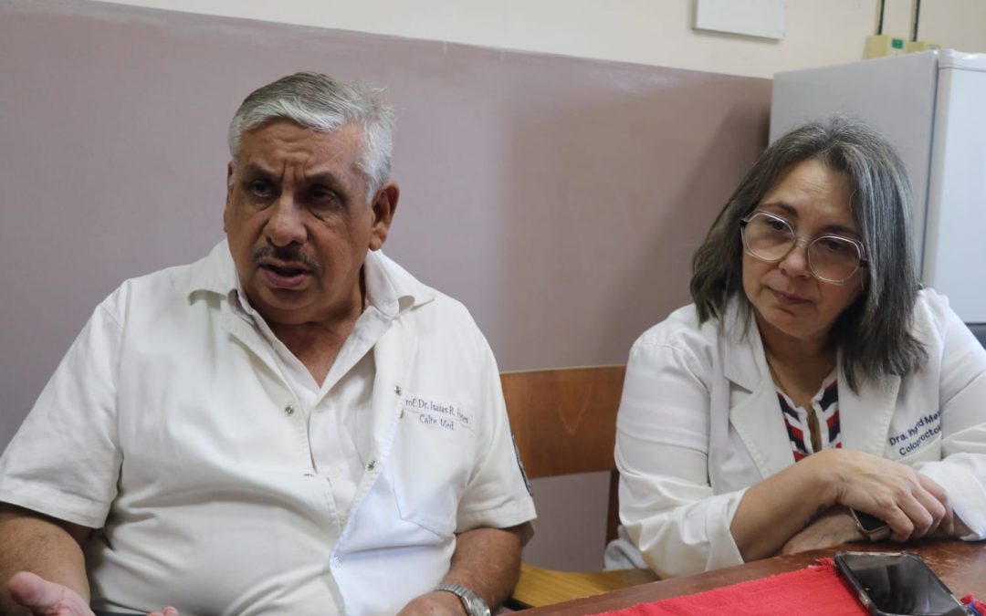 Especialistas lamentan detección tardía del cáncer colorrectal