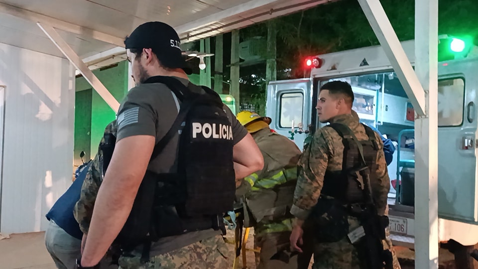 Dos agentes heridos y un supuesto delincuente abatido en Presidente Hayes
