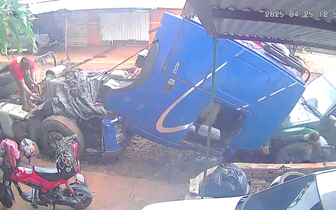 Mecánico se salva de morir aplastado mientras trabajaba