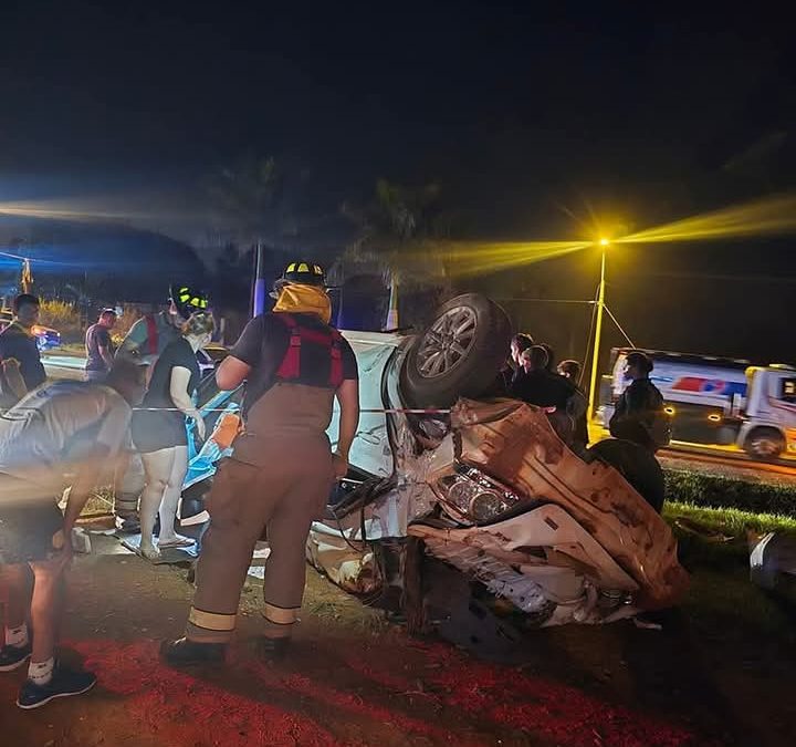 Triple choque deja tres jóvenes fallecidos en Santa Rita