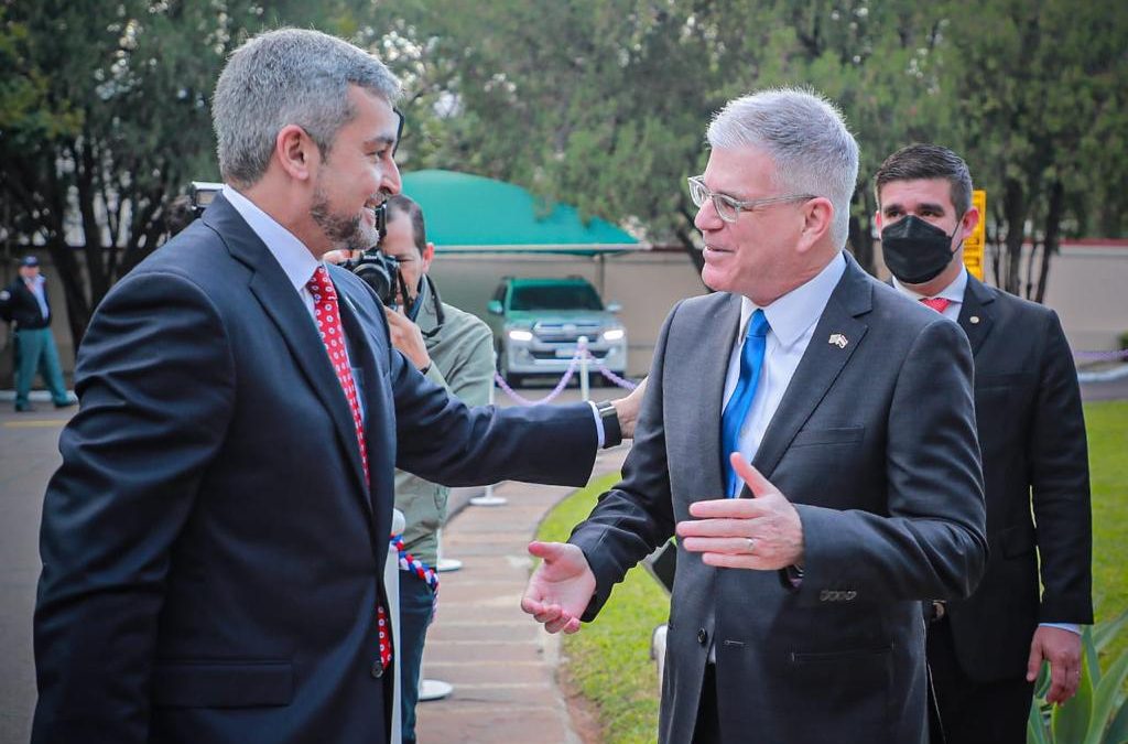 Informe diplomático revela alta traición de Abdo a Hugo Velázquez