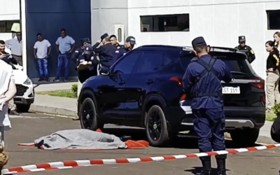 Asesinan de 11 balazos a un abogado frente a una escuela