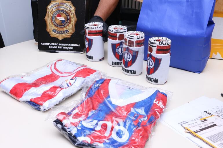 En vasos de Cerro, pretendían enviar cocaína a Arabia Saudita