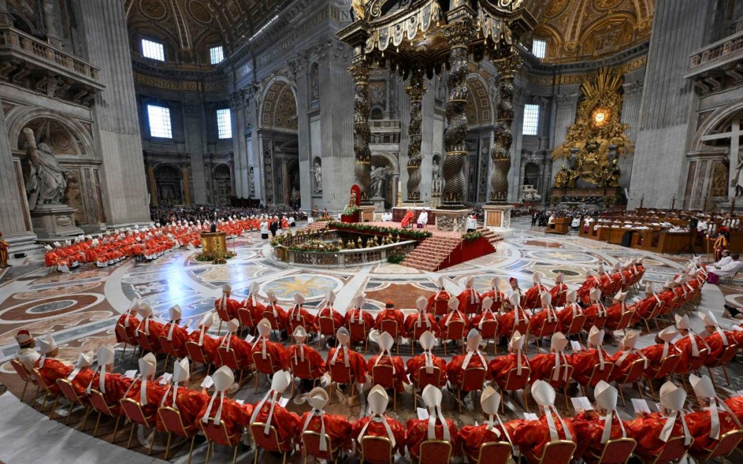 Con santa misa, dan inicio al proceso para elegir al nuevo papa