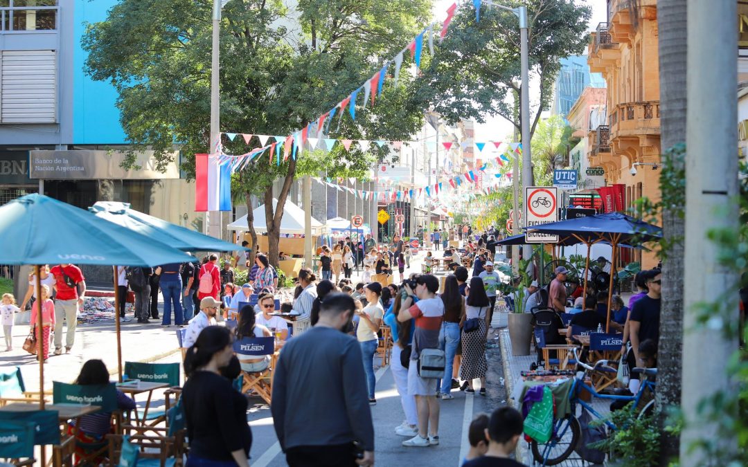 Asunción celebra fiestas patrias con conciertos, ferias, recorridos, arte y tradición