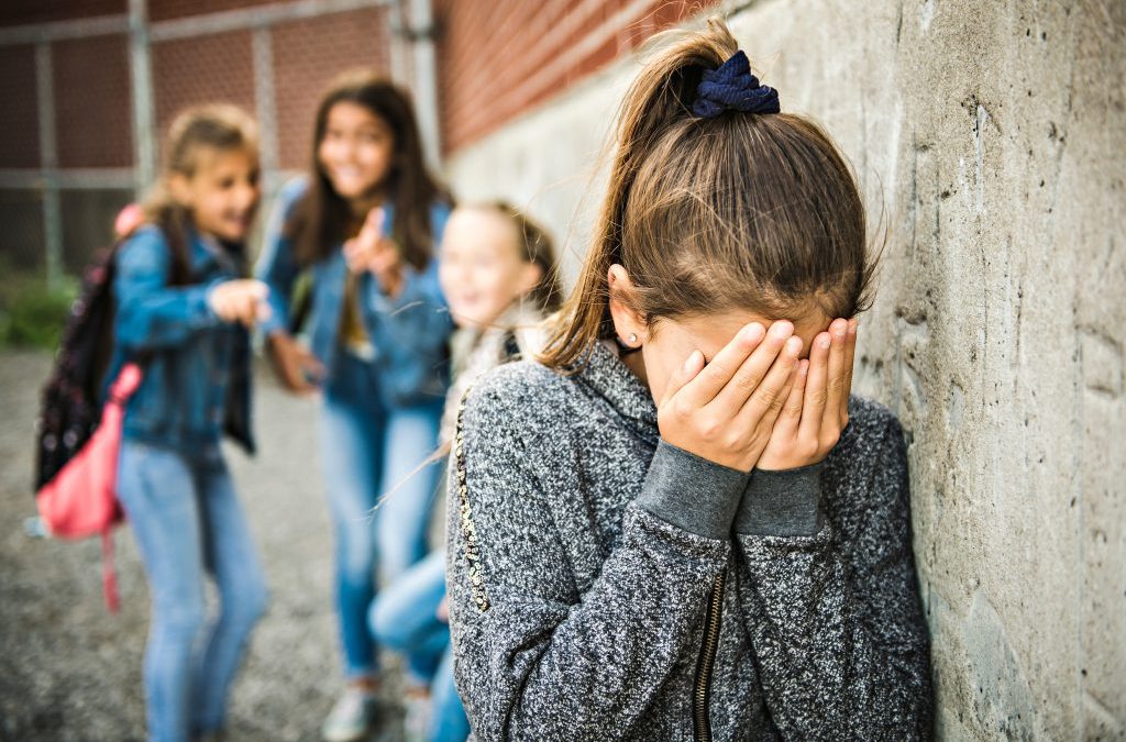 Instan a reflexionar sobre la problemática del bullying en las escuelas