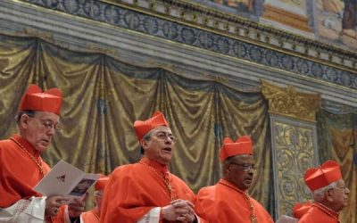 Juraron los oficiales y encargados que estarán durante el Cónclave