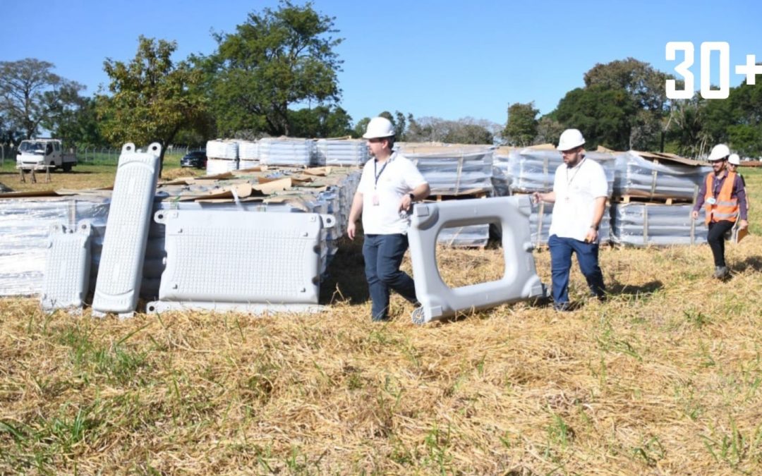 Avanzan con la instalación de la planta solar flotante en el embalse de Itaipú