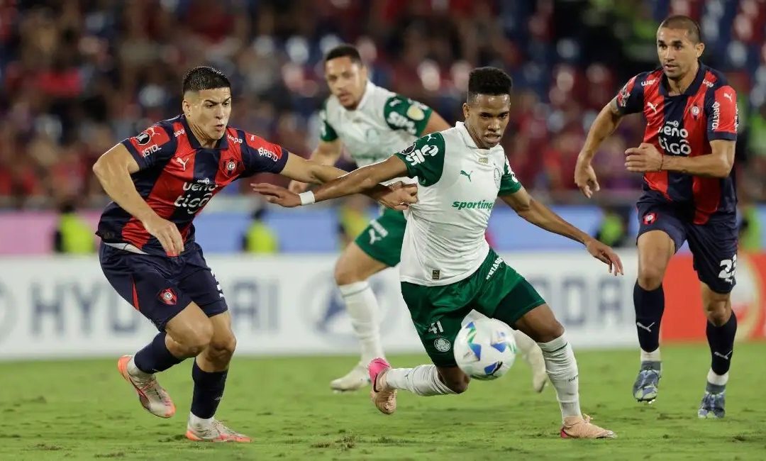 Decepcionante desempeño: El Ciclón cayó en su casa ante Palmeiras