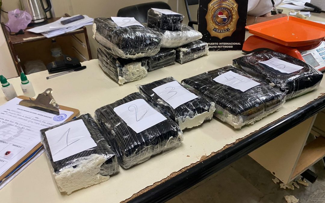 Frustran ingreso de marihuana de alta potencia proveniente de Portugal