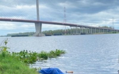 Encuentran el cuerpo sin vida de un hombre en la costa del Puente Héroes del Chaco