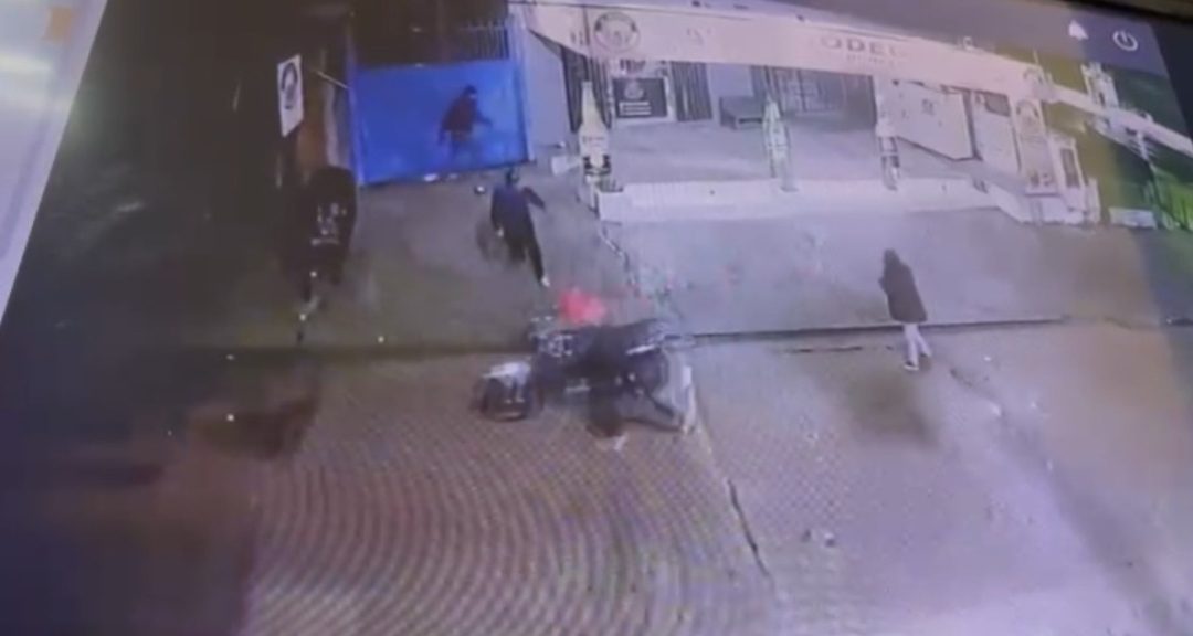 Violento asalto en Ñemby: joven fue despojado de su motocicleta