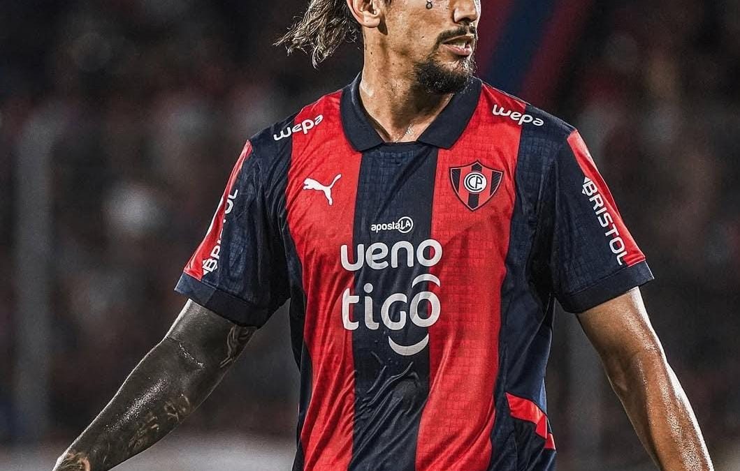 La FIFA sanciona a Cerro por deuda con Bolívar