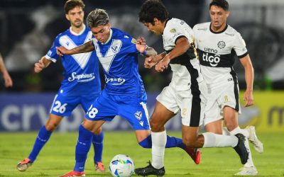 Por puntos vitales, el Decano enfrenta a Vélez en Buenos Aires