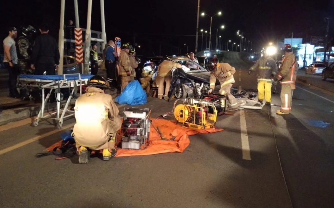 Choque sobre la Transchaco dejó una mujer de 74 años con múltiples fracturas