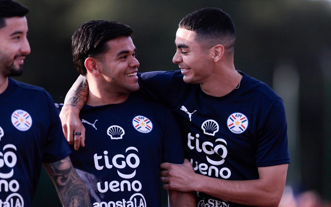 Con plantel completo, la Albirroja ultima detalles para medir a Uruguay