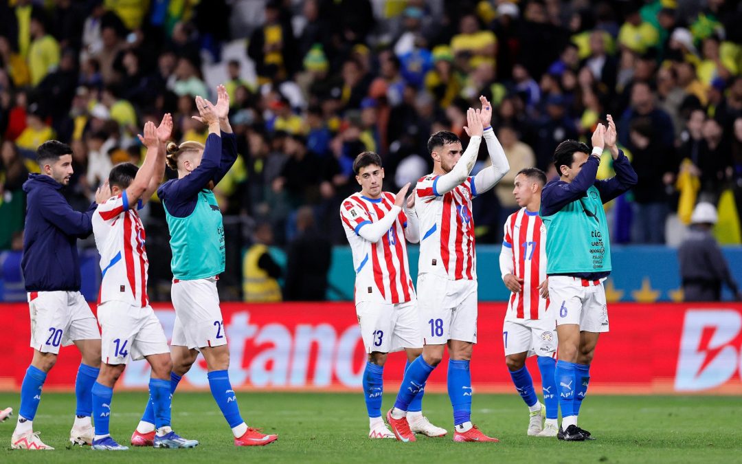 Plantel albirrojo ya está en el país: “Estamos a un pasito de la clasificación”