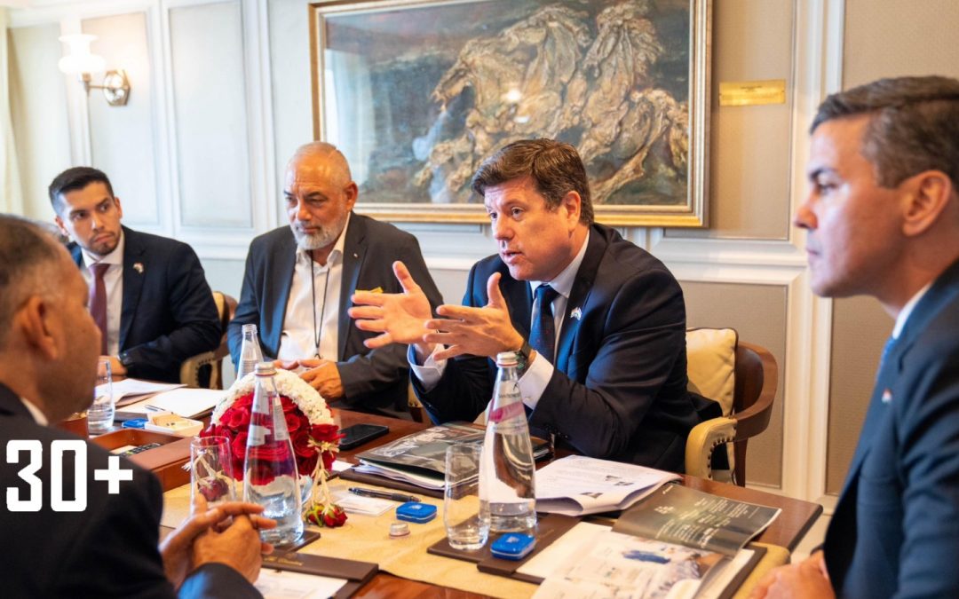 Visitas de Peña al extranjero generaron USD 1.000 millones en posibles inversiones, afirman