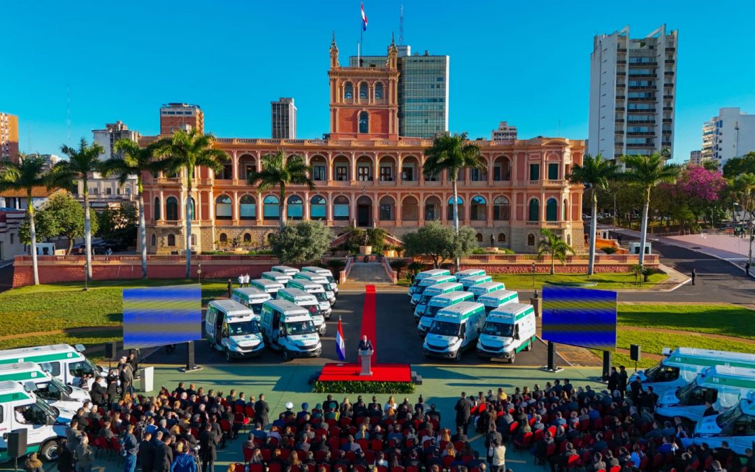 A la espera del Mundial de Rally, entregan ambulancias para Encarnación