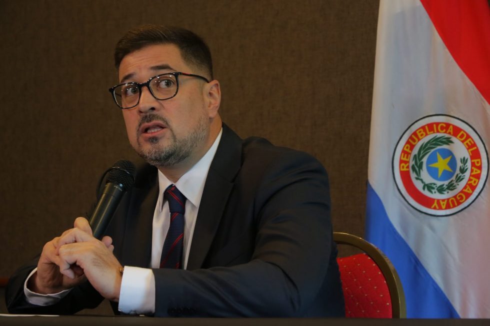 Desestimación fiscal confirma que las denuncias contra Horacio Cartes fueron falsas