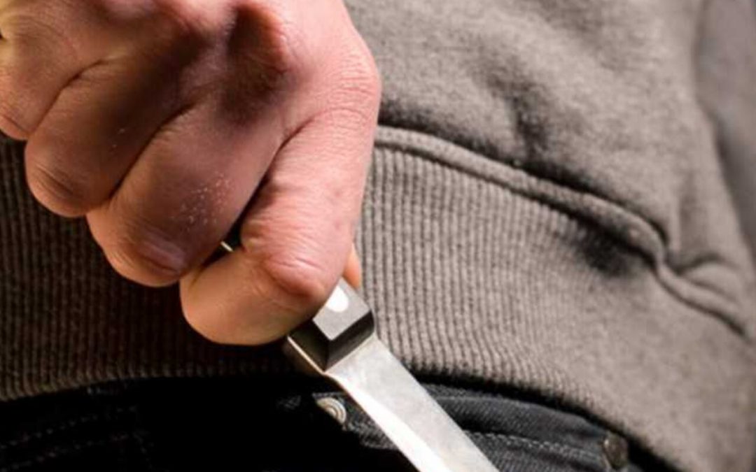 Nuevo intento de feminicidio: mujer fue atacada al salir de su trabajo 