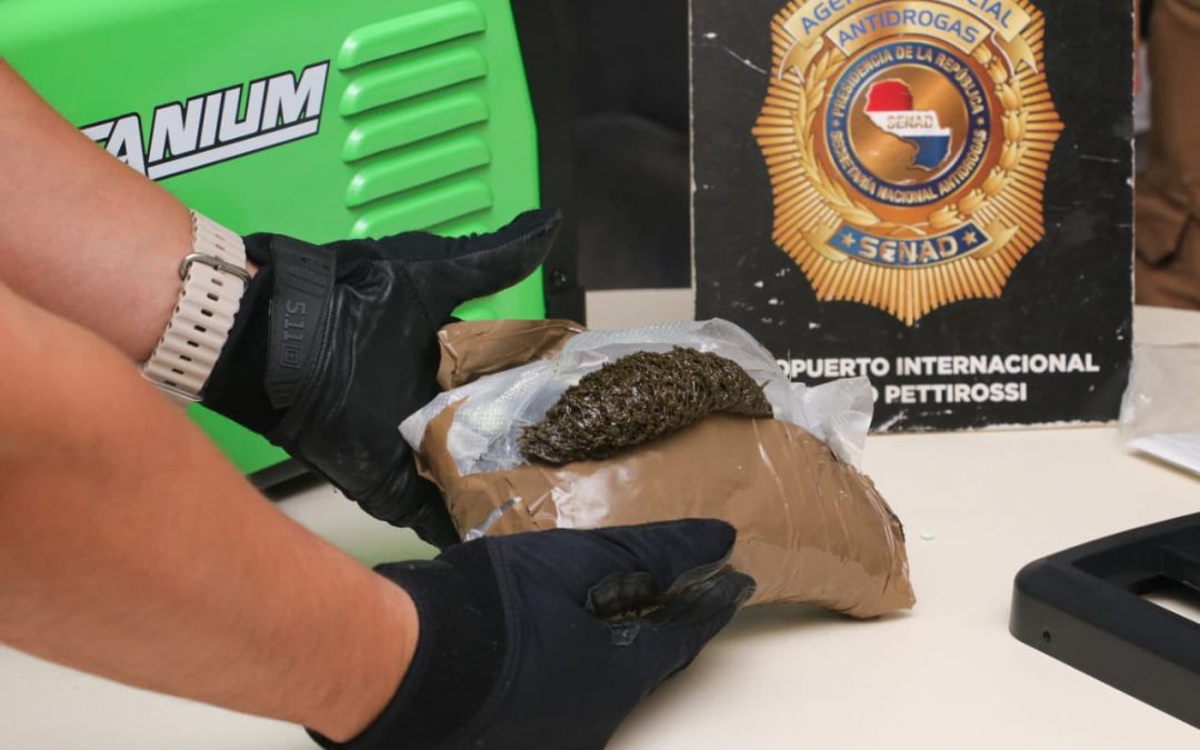 Frustran ingreso de droga oculta en equipo de soldadura y forros de asientos