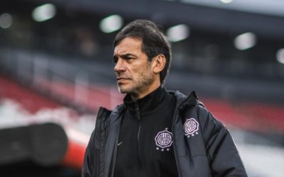 Olimpia despide a Bustos y Ramón Díaz suena como próximo Dt franjeado