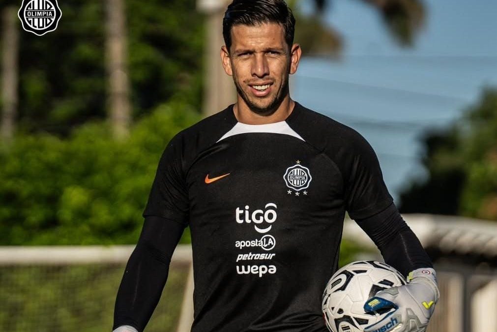 Juan Espínola será anunciado como nuevo arquero de Newell’s