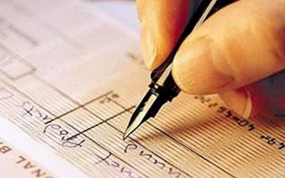 Mafia de los pagarés: denuncian falsificación de documentos para retiro de créditos