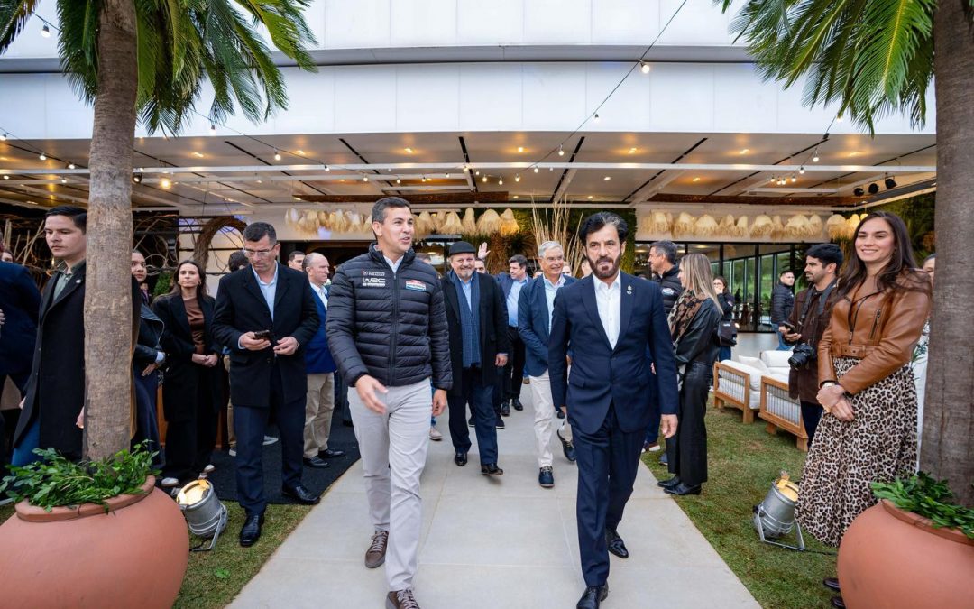 ¡Emotivo acto de bienvenida al Mundial de Rally en Itapúa!