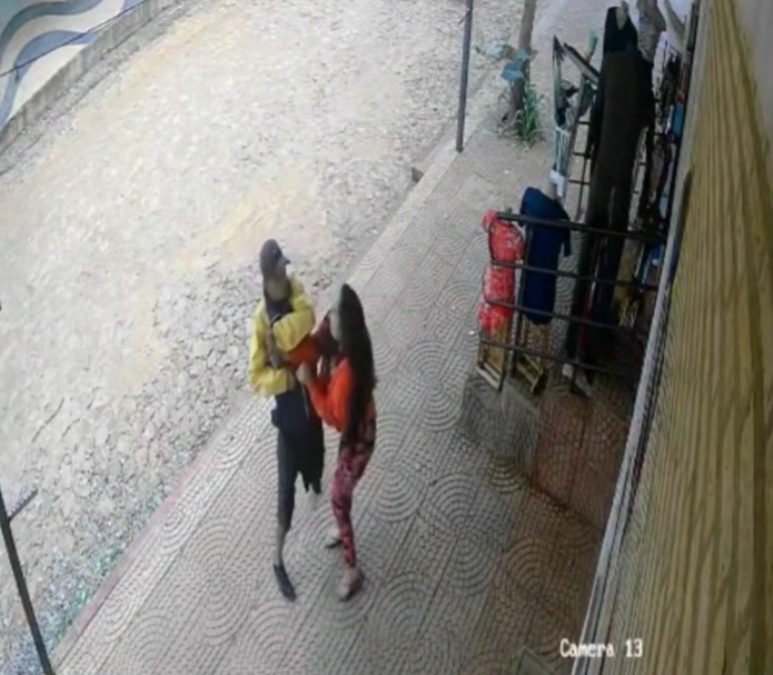 Luque: joven luchó contra delincuente para evitar robo de celular