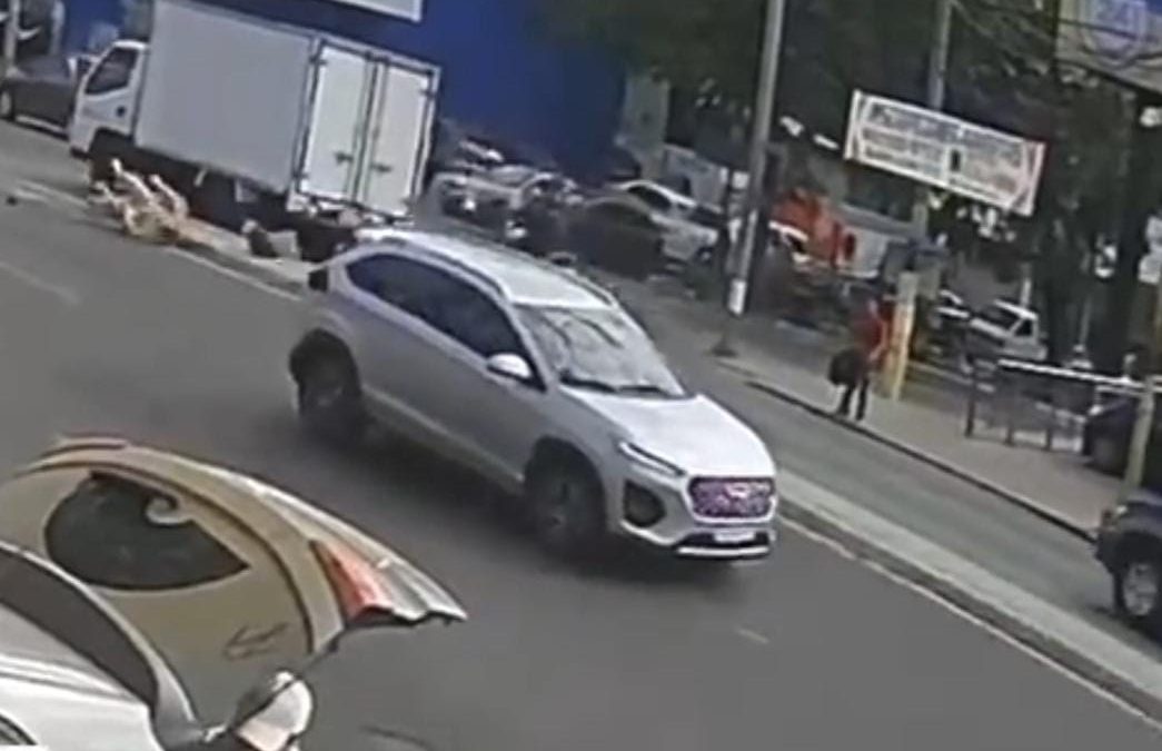 Conductor atropelló a adulta mayor y se dio a la fuga