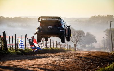 Mundial de Rally: Kalle Rovanperä sigue liderando en la segunda jornada