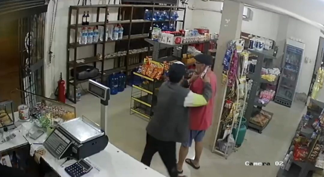 Violento asalto en una despensa en Luque