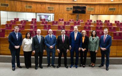 Raúl Latorre recibió a congresistas estadounidenses