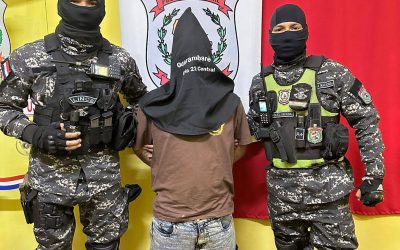 Por amenazar con arma en redes sociales, cae hijo de Armando Javier Rotela