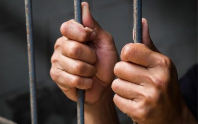 Hombre es condenado a 15 años de cárcel por abuso sexual a sus hijas