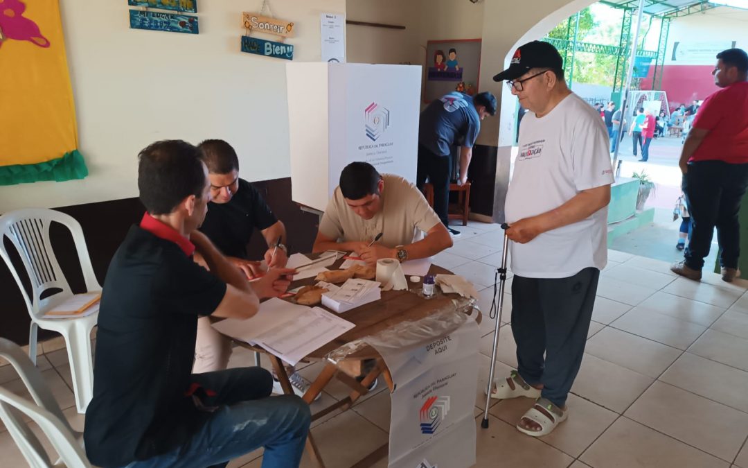 Más de 120 mil electores participan de las internas partidarias en CDE