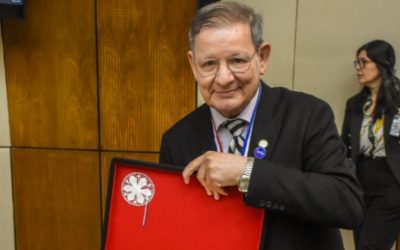 ¡Merecido! Carlos Martini recibe “Orden Nacional al Mérito Comuneros”