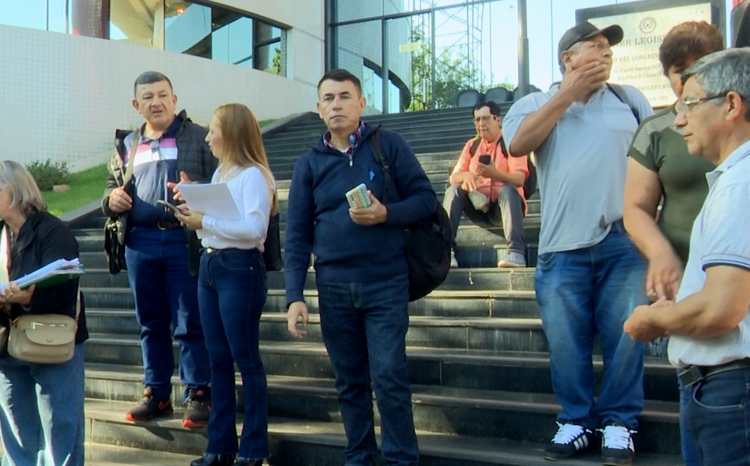 Mafia de los pagarés: víctimas presentaron pedido de juicio político a ministros de la Corte