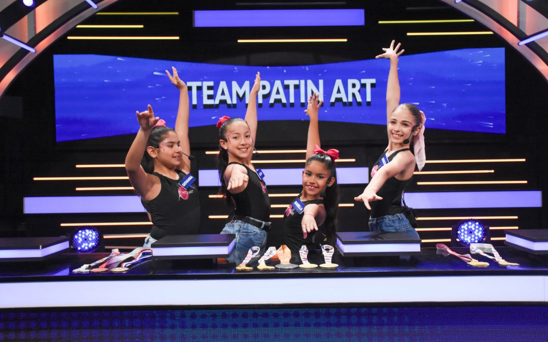 ¡Bailarinas alegraron la noche en 100 Paraguayitos Dicen!