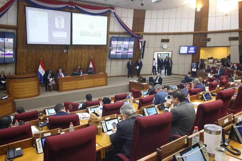 Con mayores recursos para salud, educación y seguridad, aprueban PGN 2026