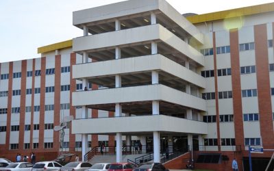 Tras derrame de productos químicos, evacuan a niños de terapia del Hospital de Clínicas