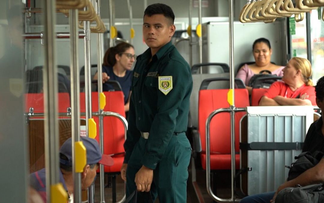 En su primera semana en funcionamiento, buses eléctricos superan 11 mil validaciones